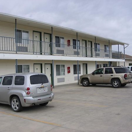 Budget Host Rangely Motel Bagian luar foto